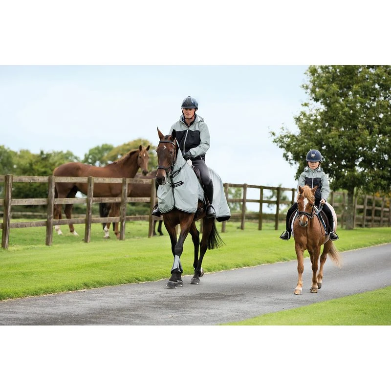 Horseware Corrib Reflective Jacket - Reflective Grey 4 Horseware Corrib Reflective Jacket - Reflective Grey - Image 2