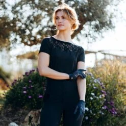 B Vertigo Women's Cooling Lace Riding Gloves - Dark Navy -Equestrian Supplies Sale 544609 800 800